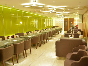 Delicacy Restaurant & Banquet (Pure Veg)(Vadodara)