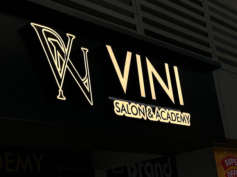 Vini Salon & Academy logo