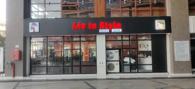 Liv in Style Unisex Salon logo