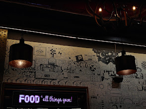 Nini's Kitchen logo