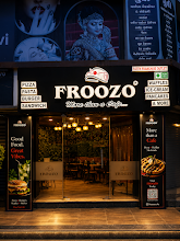 Froozo Cafe logo