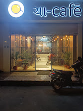 Cha Cafe logo