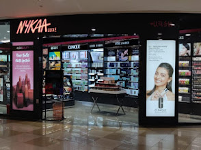 Nykaa Luxe logo