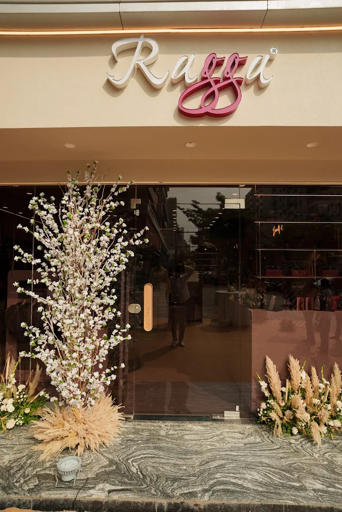 Ragga - The Clothing Store For Women logo