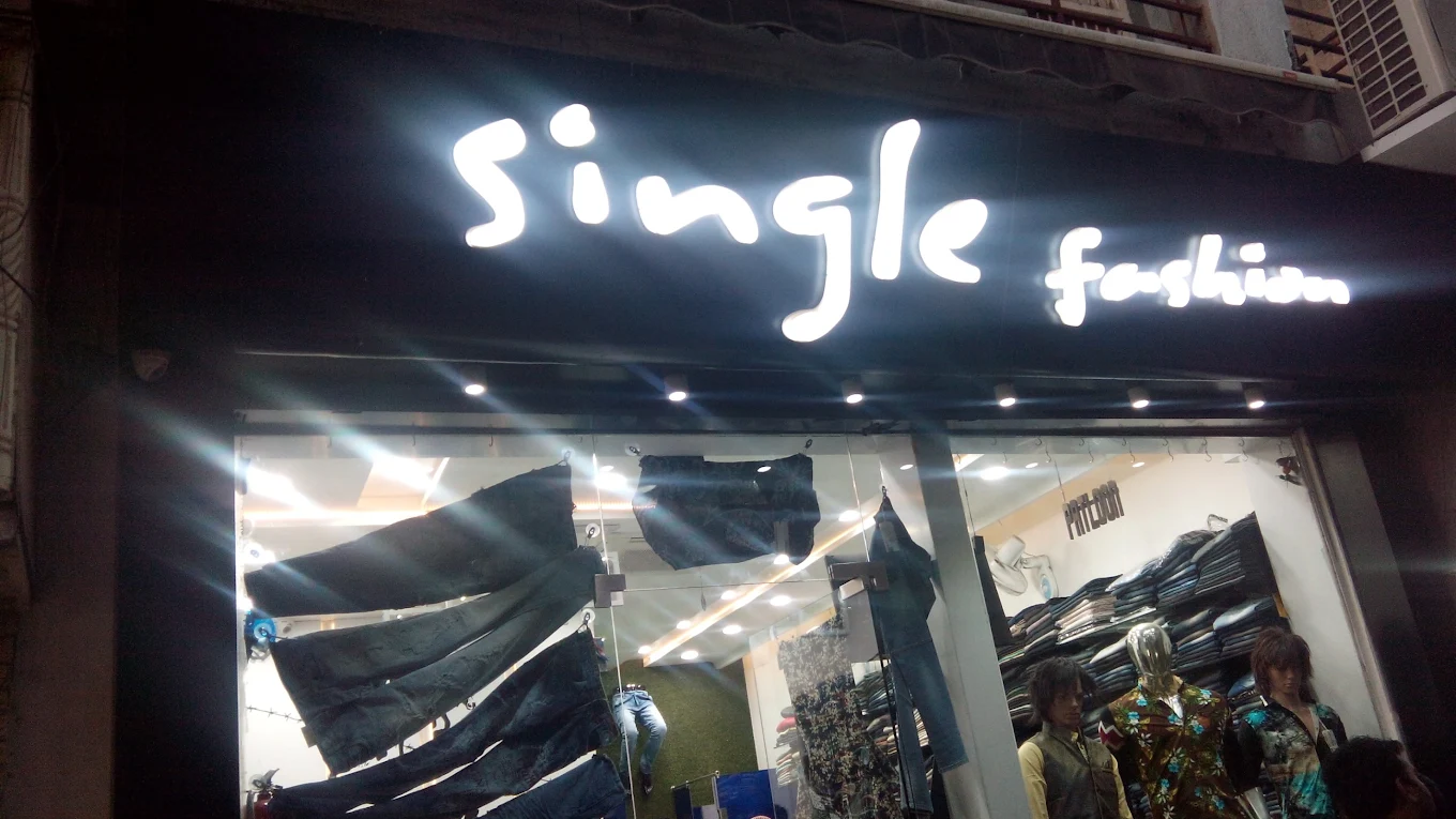 Single Fashion logo