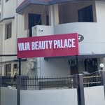 VAJA BEAUTY PALACE logo